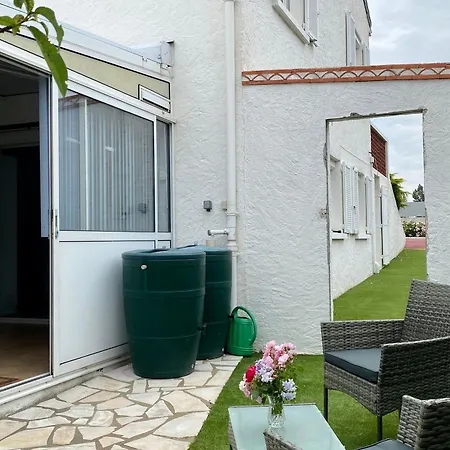 Bed & Breakfast Confort Avec Parentale Et Equipements Pour Bebe A - Fr-1-306-1232 Saint-Michel-Chef-Chef